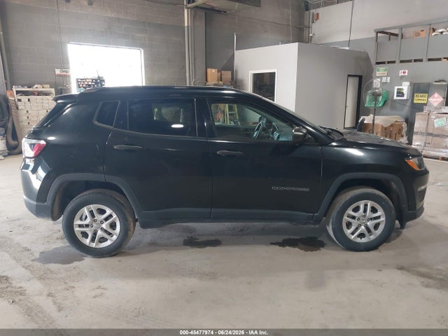 3C4NJDABXJT392242 Jeep Compass Sport 4x4