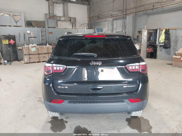 3C4NJDABXJT392242 Jeep Compass Sport 4x4