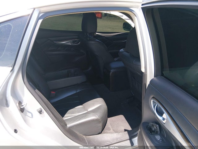 JN1BY1ARXEM320045 Infiniti Q70 3.7x