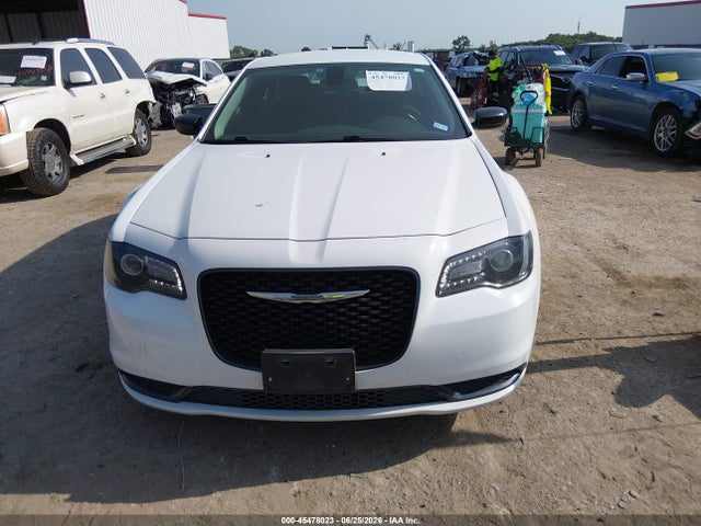 Продаж на аукціоні авто 2019 Chrysler 300 Touring, vin: 2C3CCAAG5KH602076, номер лоту: 45478023