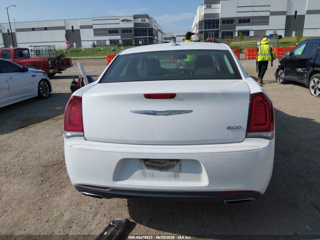 Продаж на аукціоні авто 2019 Chrysler 300 Touring, vin: 2C3CCAAG5KH602076, номер лоту: 45478023