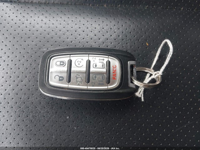 Chrysler Pacifica Touring L 2018 2C4RC1BG3JR211439 Image 11
