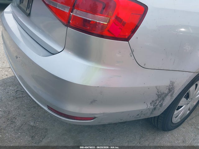 45478033 :رقم المزاد ، 3VW2K7AJ2FM405640 vin ، 2015 Volkswagen Jetta 2.0l S مزاد بيع
