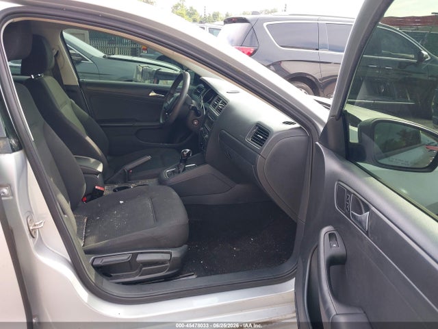 45478033 :رقم المزاد ، 3VW2K7AJ2FM405640 vin ، 2015 Volkswagen Jetta 2.0l S مزاد بيع