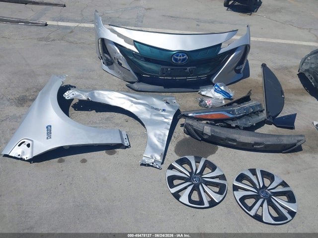 Продажа на аукционе авто 2019 Toyota Prius Prime Advanced, vin: JTDKARFPXK3111672, номер лота: 45478127