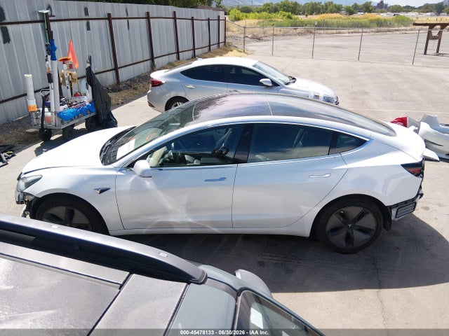 Tesla Model 3 Long Range/mid Range/standard Range/standard Range Plus 2019 5YJ3E1EA0KF309686 Image 13