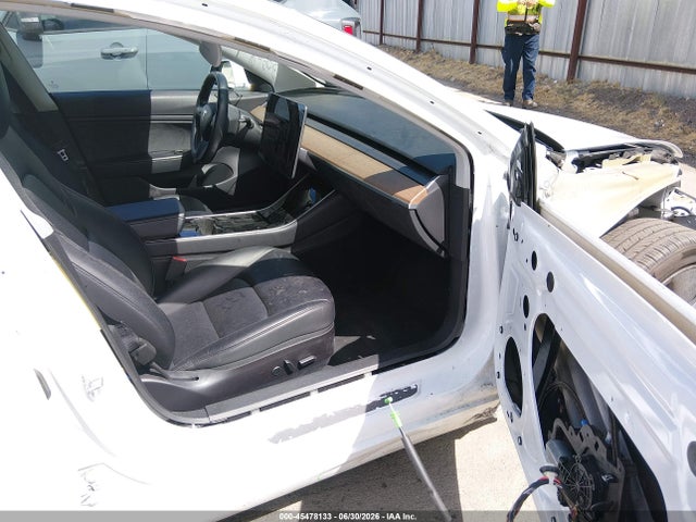 Tesla Model 3 Long Range/mid Range/standard Range/standard Range Plus 2019 5YJ3E1EA0KF309686 Image 5