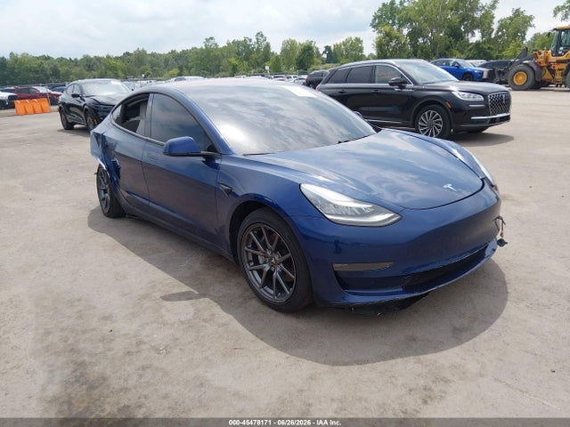Продажа на аукционе авто 2018 Tesla Model 3 Long Range/mid Range, vin: 5YJ3E1EA1JF155388, номер лота: 45478171