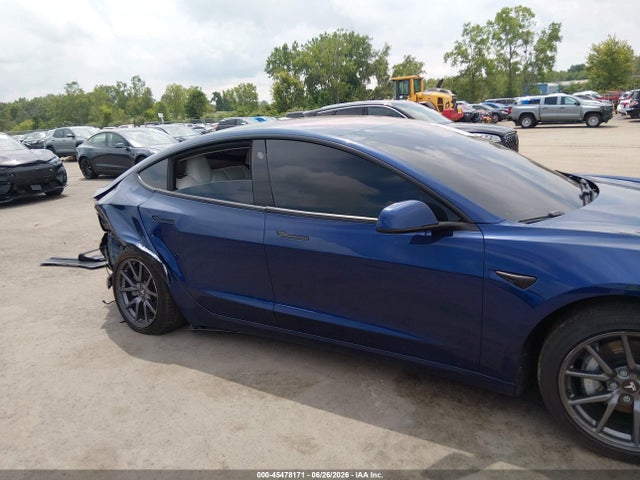 Продажа на аукционе авто 2018 Tesla Model 3 Long Range/mid Range, vin: 5YJ3E1EA1JF155388, номер лота: 45478171