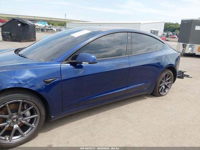 Продажа на аукционе авто 2018 Tesla Model 3 Long Range/mid Range, vin: 5YJ3E1EA1JF155388, номер лота: 45478171