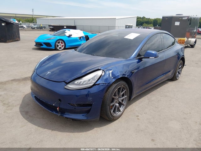 Продажа на аукционе авто 2018 Tesla Model 3 Long Range/mid Range, vin: 5YJ3E1EA1JF155388, номер лота: 45478171