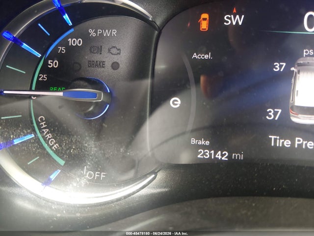 2C4RC1H78HR765092 Chrysler Pacifica Hybrid Touring Plus