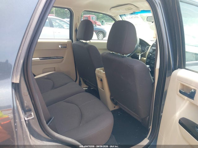 45478209 :رقم المزاد ، 4F2CZ02Z98KM23478 vin ، 2008 Mazda Tribute I Sport مزاد بيع