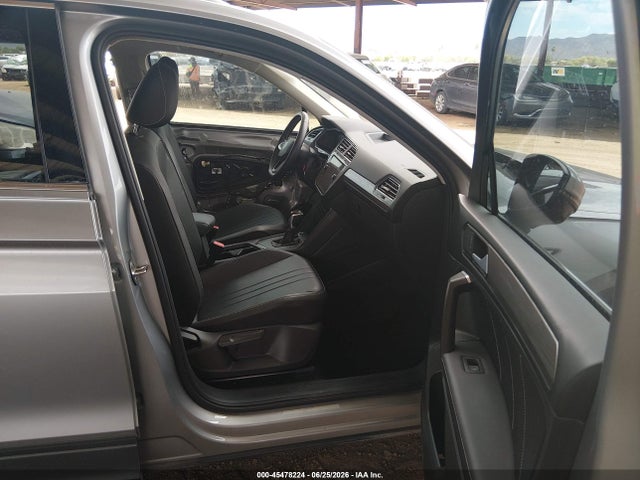 3VV3B7AX1NM103087 Volkswagen Tiguan 2.0t Se
