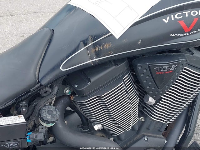 2015 Victory Motorcycles High-ball მანქანა იყიდება აუქციონზე, vin: 5VPWB36N5F3041502, აუქციონის ნომერი: 45478255