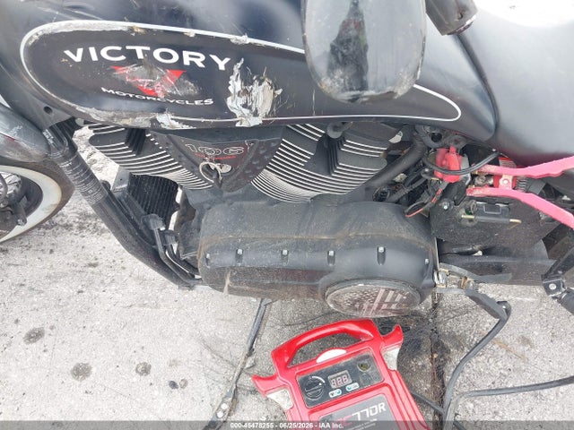2015 Victory Motorcycles High-ball მანქანა იყიდება აუქციონზე, vin: 5VPWB36N5F3041502, აუქციონის ნომერი: 45478255
