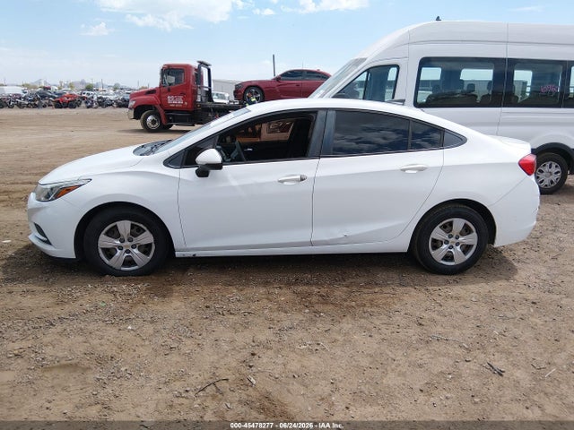 1G1BC5SM5J7177111 Chevrolet Cruze Ls Auto