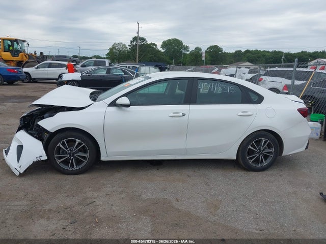 45478315 :رقم المزاد ، 3KPF24AD3RE737758 vin ، 2024 Kia Forte Lxs مزاد بيع