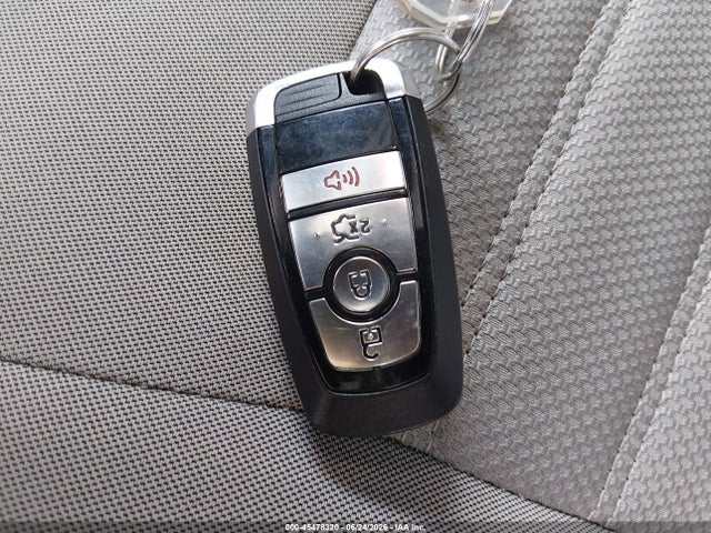 3FA6P0UU0JR212746 Ford Fusion Hybrid S