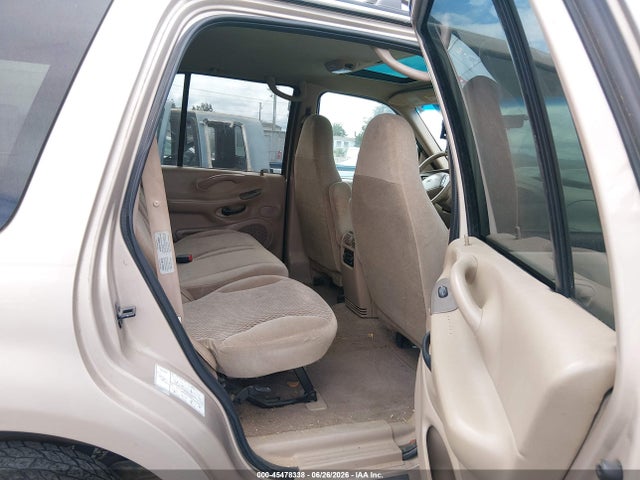 Продажа на аукционе авто 1998 Ford Expedition Eddie Bauer/xlt, vin: 1FMRU18W5WLB64762, номер лота: 45478338