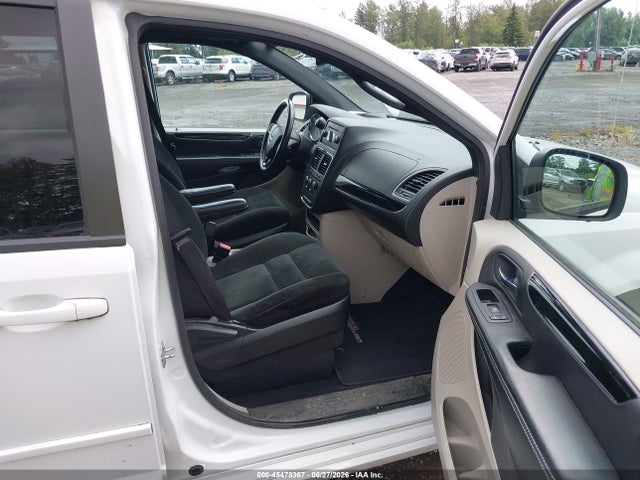 Dodge Grand Caravan Se Plus 2016 2C4RDGBG6GR395588 Image 5