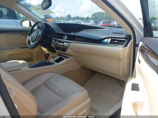2014 Lexus Es 350 მანქანა იყიდება აუქციონზე, vin: JTHBK1GG4E2119675, აუქციონის ნომერი: 45478466