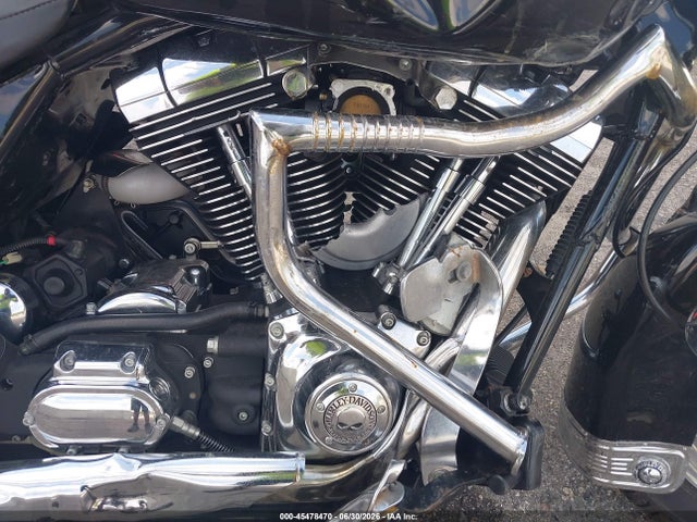 2004 Harley-davidson Flhri მანქანა იყიდება აუქციონზე, vin: 1HD1FBW154Y720298, აუქციონის ნომერი: 45478470