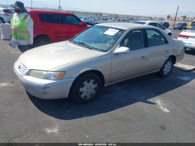 45478474 :رقم المزاد ، JT2BG22K7W0123732 vin ، 1998 Toyota Camry Le مزاد بيع