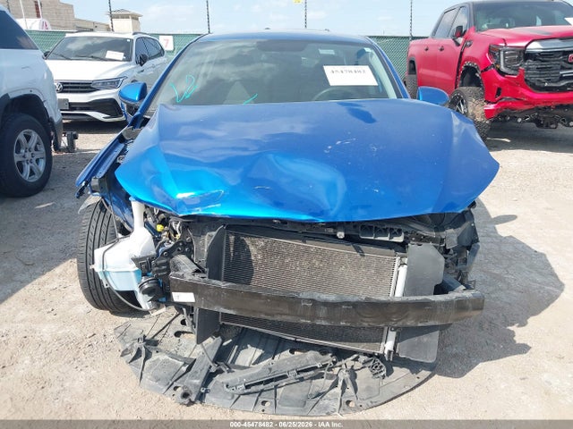 5NPD84LF1JH359296 Hyundai ELANTRA SEL