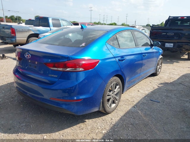 5NPD84LF1JH359296 Hyundai ELANTRA SEL
