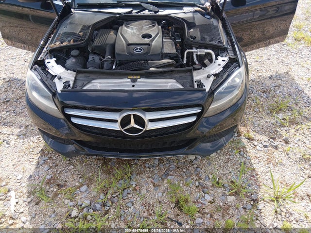 55SWF4JB7GU174495 Mercedes-Benz C 300