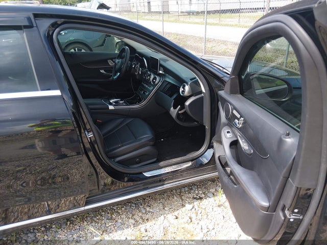 55SWF4JB7GU174495 Mercedes-Benz C 300