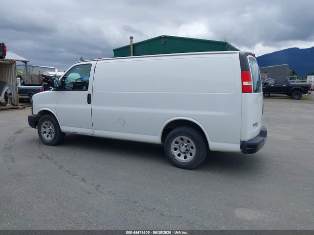 Chevrolet Express 1500 Work Van 2014 1GCSHAF48E1187121 Image 14