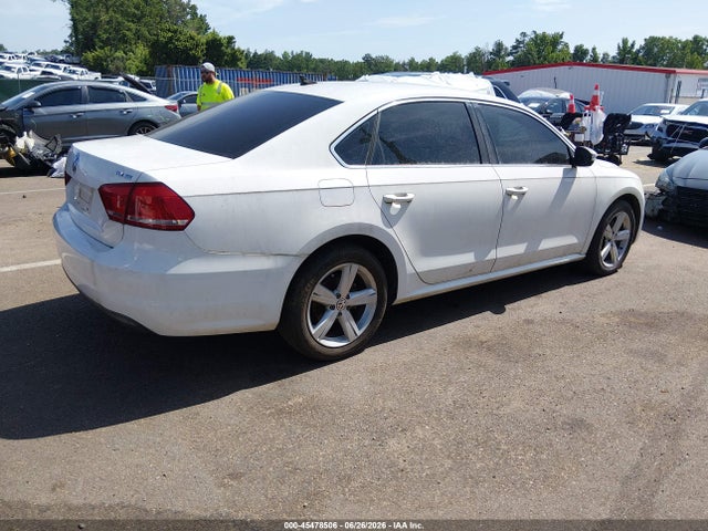2013 Volkswagen Passat 2.0l Tdi Se მანქანა იყიდება აუქციონზე, vin: 1VWBN7A31DC141012, აუქციონის ნომერი: 45478506