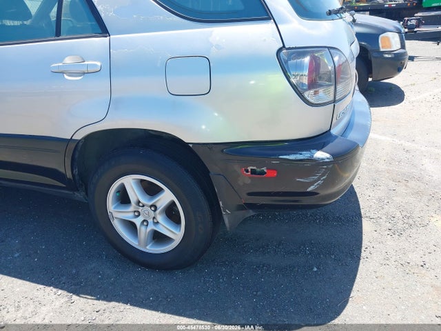 45478530 :رقم المزاد ، JT6HF10U4X0042215 vin ، 1999 Lexus Rx 300 مزاد بيع