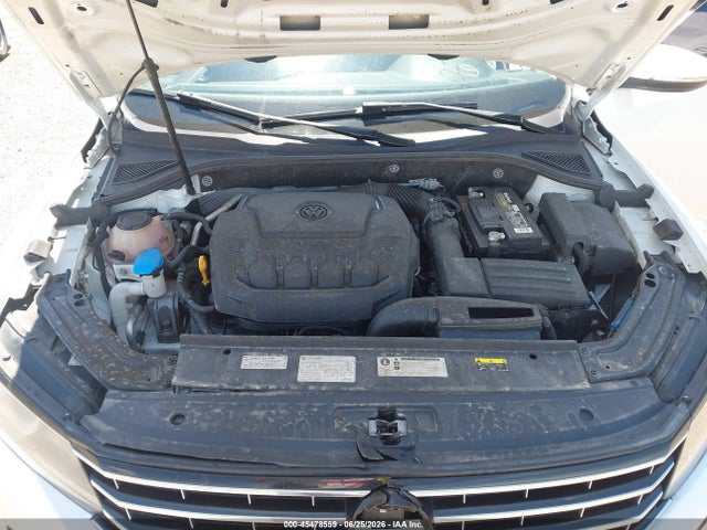 45478559 :رقم المزاد ، 1VWLA7A3XKC007287 vin ، 2019 Volkswagen Passat 2.0t Wolfsburg Edition مزاد بيع
