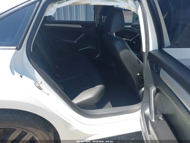 45478559 :رقم المزاد ، 1VWLA7A3XKC007287 vin ، 2019 Volkswagen Passat 2.0t Wolfsburg Edition مزاد بيع