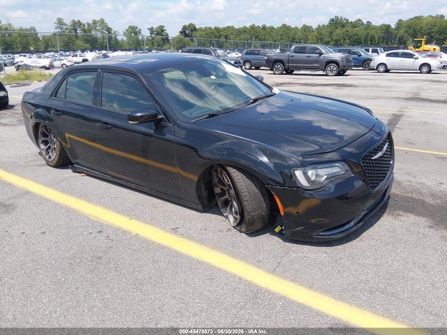 Aukcja sprzedaży 2015 Chrysler 300 300s, vin: 2C3CCABG4FH845849, numer aukcji: 45478573
