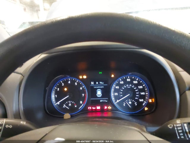KM8K1CAA6MU664716 Hyundai Kona Se