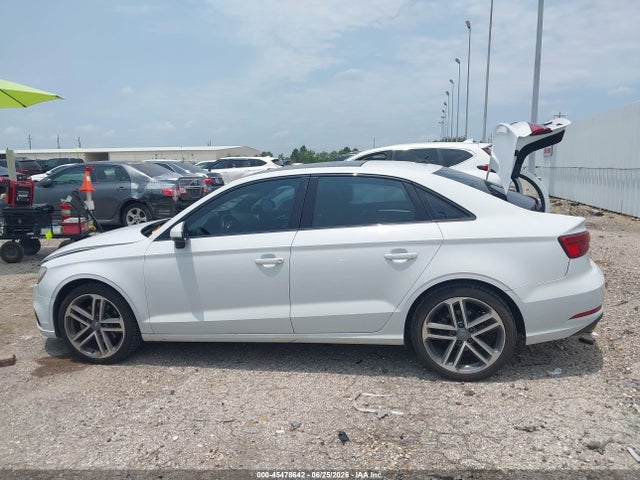 Продаж на аукціоні авто 2020 Audi A3 Premium Plus 40 Tfsi Front-wheel Drive S Tronic, vin: WAUCUGFF4LA005218, номер лоту: 45478642