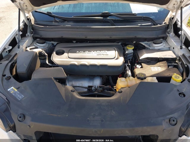 Продаж на аукціоні авто 2019 Jeep Cherokee Latitude Fwd, vin: 1C4PJLCB3KD175686, номер лоту: 45478657