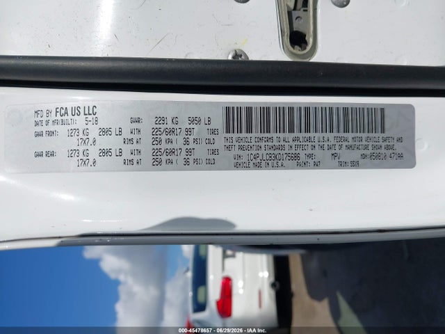 Продаж на аукціоні авто 2019 Jeep Cherokee Latitude Fwd, vin: 1C4PJLCB3KD175686, номер лоту: 45478657