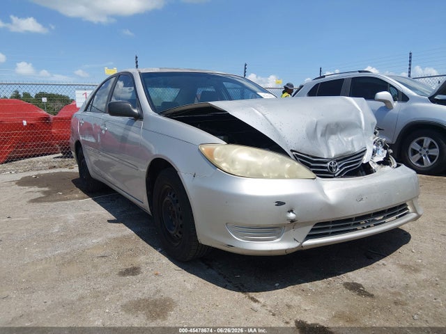 45478674 :رقم المزاد ، 4T1BE32K56U114101 vin ، 2006 Toyota Camry Le مزاد بيع