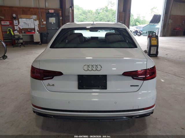 Продаж на аукціоні авто 2019 Audi A4 45 Premium, vin: WAUENAF4XKA049191, номер лоту: 45478693