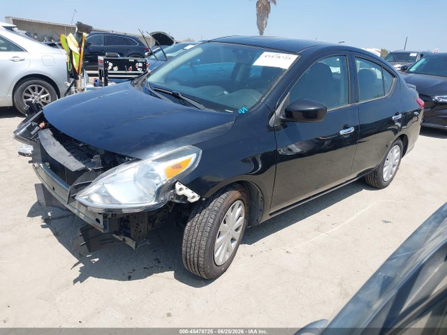 3N1CN7AP8FL811868 Nissan Versa 1.6 Sv