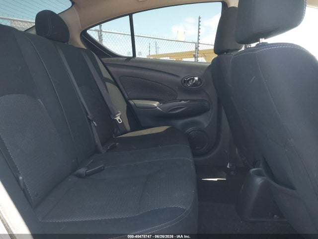 Nissan Versa 1.6 Sv 2018 3N1CN7AP7JL801406 Image 8