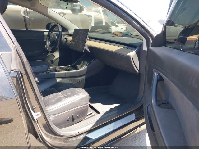 Tesla Model 3 Long Range/mid Range/standard Range/standard Range Plus 2019 5YJ3E1EA3KF321475 Image 5