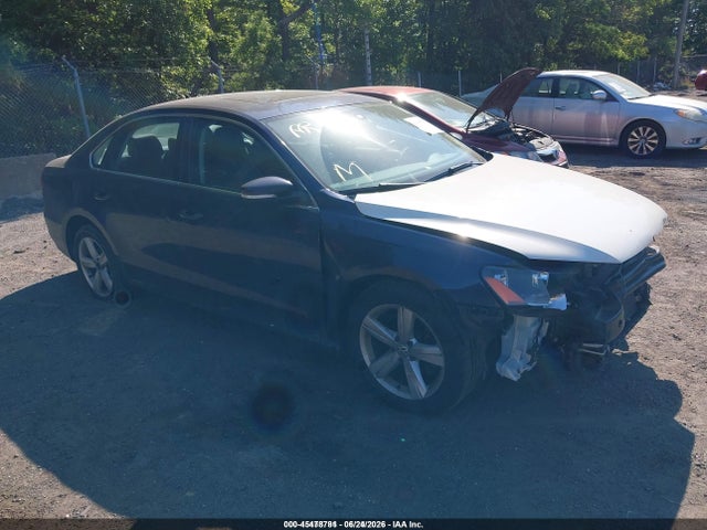 45478781 :رقم المزاد ، 1VWBP7A37DC018910 vin ، 2013 Volkswagen Passat 2.5l Se مزاد بيع