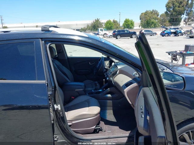 Hyundai TUCSON SE 2014 KM8JUCAG2EU940737 Image 5