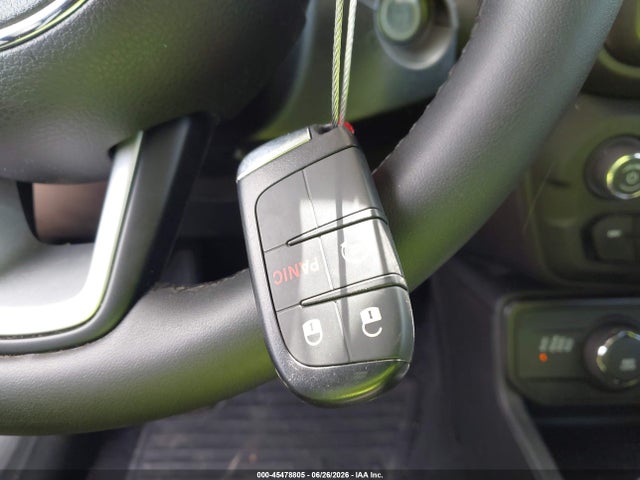 45478805 :رقم المزاد ، ZACNJDE12PPP20977 vin ، 2023 Jeep Renegade Altitude مزاد بيع